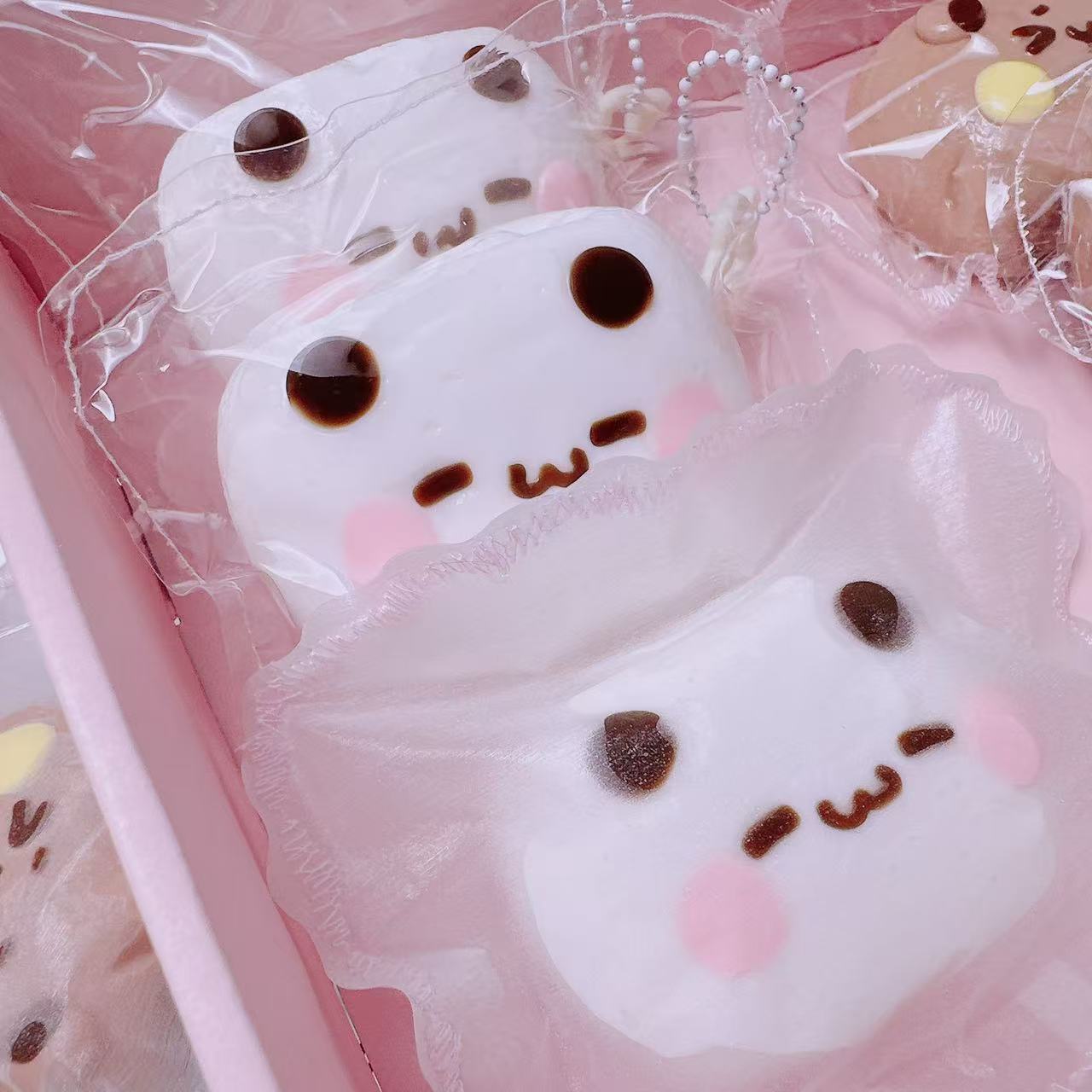 食品グレードのシリコン製--Yi Er Bu Bu シリーズ - Yi Er Bubu パン